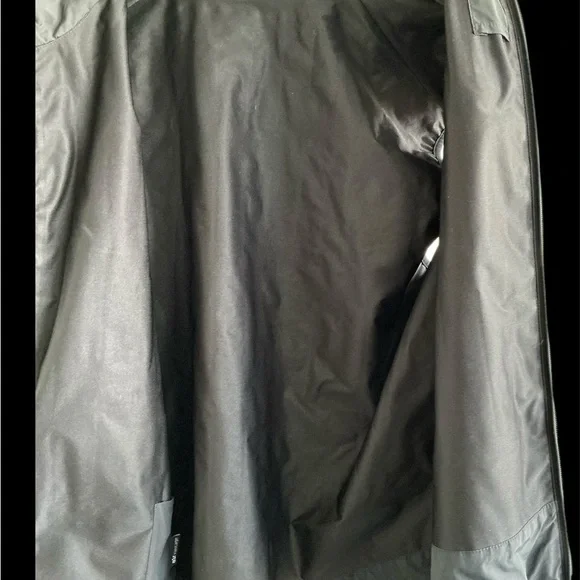 Hugo Boss Black Vest High Collar brushed fleece exterior & Smooth interior - Picture 3 of 7